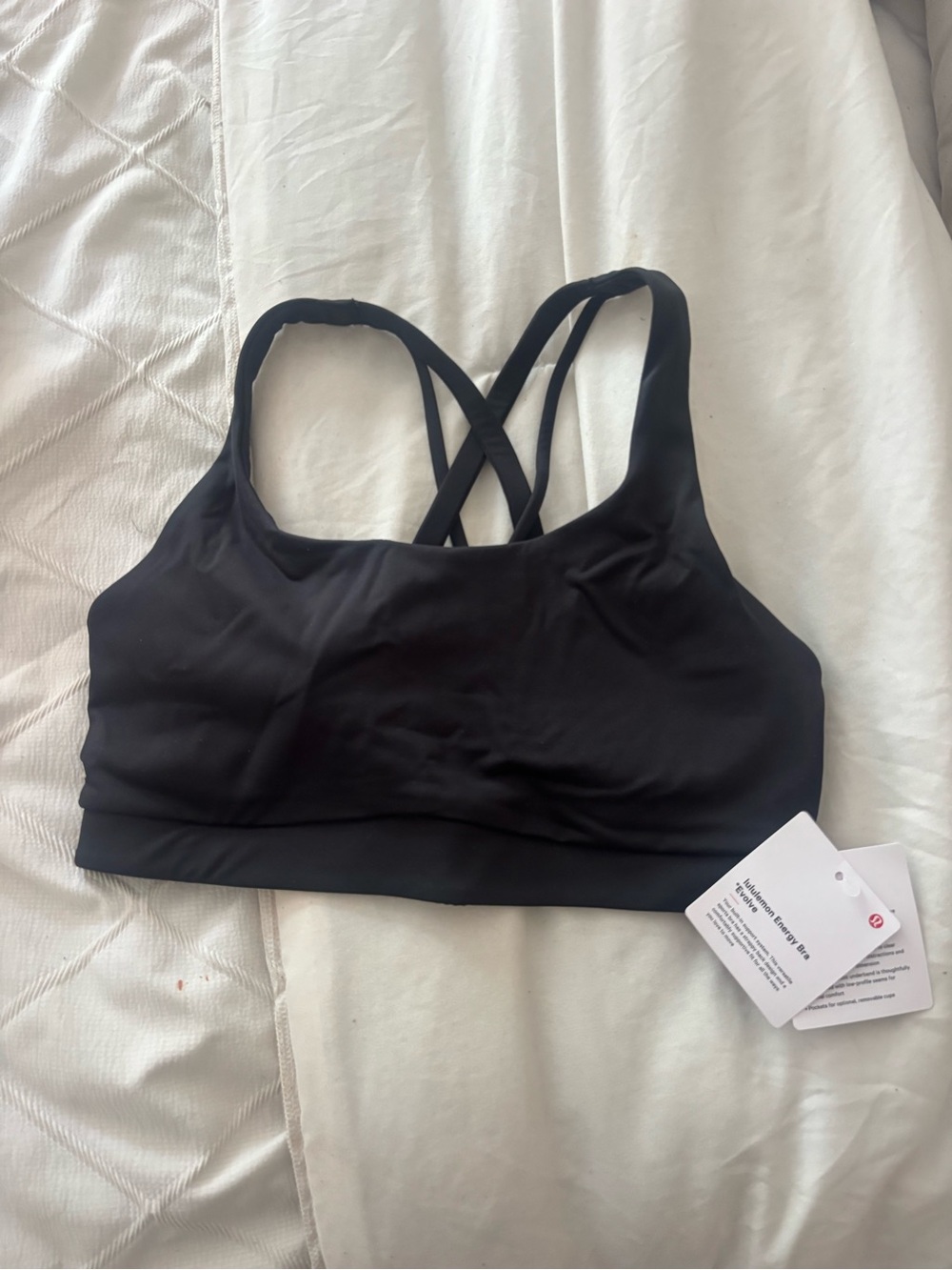Lululemon brand new Black Crisscross Sports Bra -